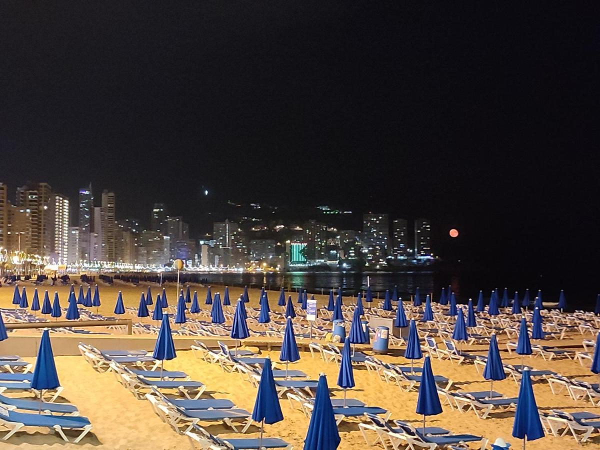 Junto Playa Levante Con Terraza Chill-Out-2 Wcs-A Estrenar Gemelos 23 Benidorm Buitenkant foto